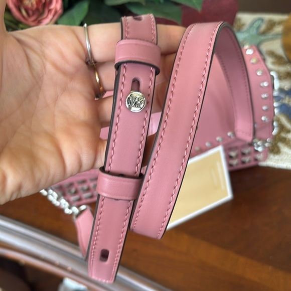 Brand New Michael Kors Pink Leather Greenwich Convertible Studded Shoulder Bag - Picture 3 of 16